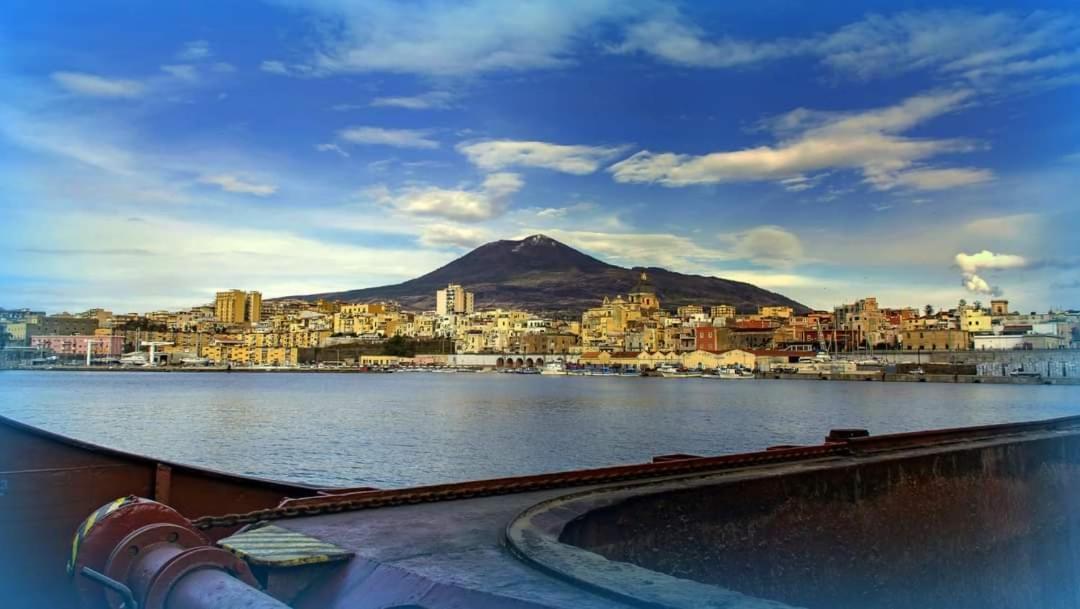 Sostaoplontina Casa Vacanza Torre Annunziata Eksteriør bilde